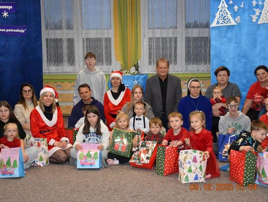 🎅Mikołajki dla podopiecznych z Domu Dziecka w Tuligłowach🎅 🎅Mikołajki dla podopiecznych z Domu Dziecka w Tuligłowach🎅