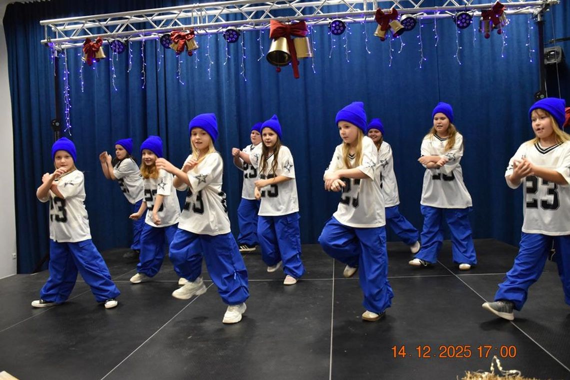 🎶 ALPHA FAJSŁAWICE oraz ALPHA KIDS mają nowe stroje 🎶