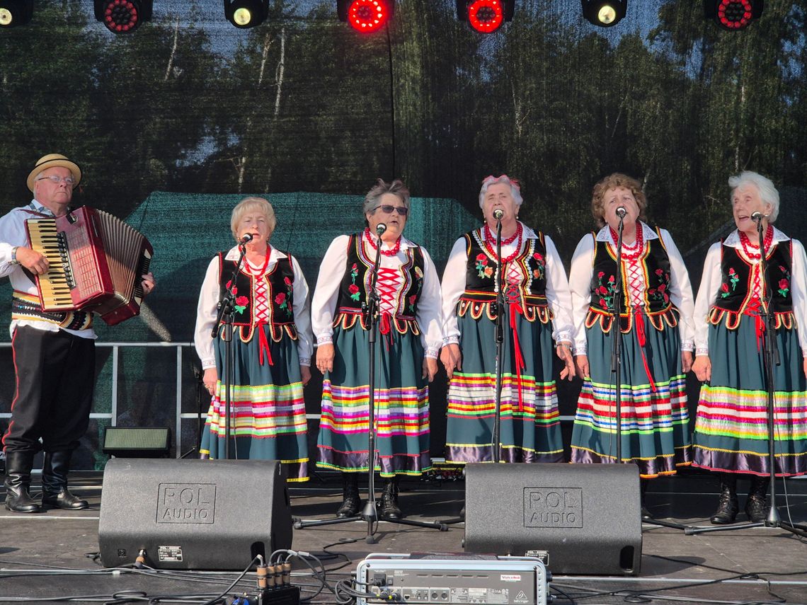 🌾🎶 Fajsławianki i XVI Nadwieprzańskim Festiwal Piosenki i Przyśpiewki Ludowej w Trawnikach🌾🎶 🌾🎶 Fajsławianki i XVI Nadwieprzańskim Festiwal Piosenki i Przyśpiewki Ludowej w Trawnikach🌾🎶
