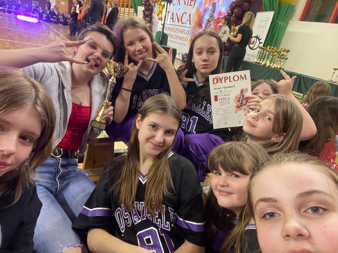 III TURNIEJ TAŃCA NOWOCZESNEGO I WSPÓŁCZESNEGO O PUCHAR BURMISTRZA NAŁĘCZOWA 🤸‍♀️💃